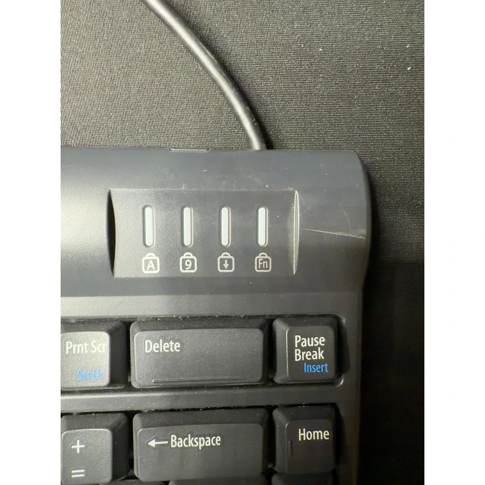 Kinesis Freestyle2 KB800 Ergonomic Split USB Keyboard Black‎ Tested Working